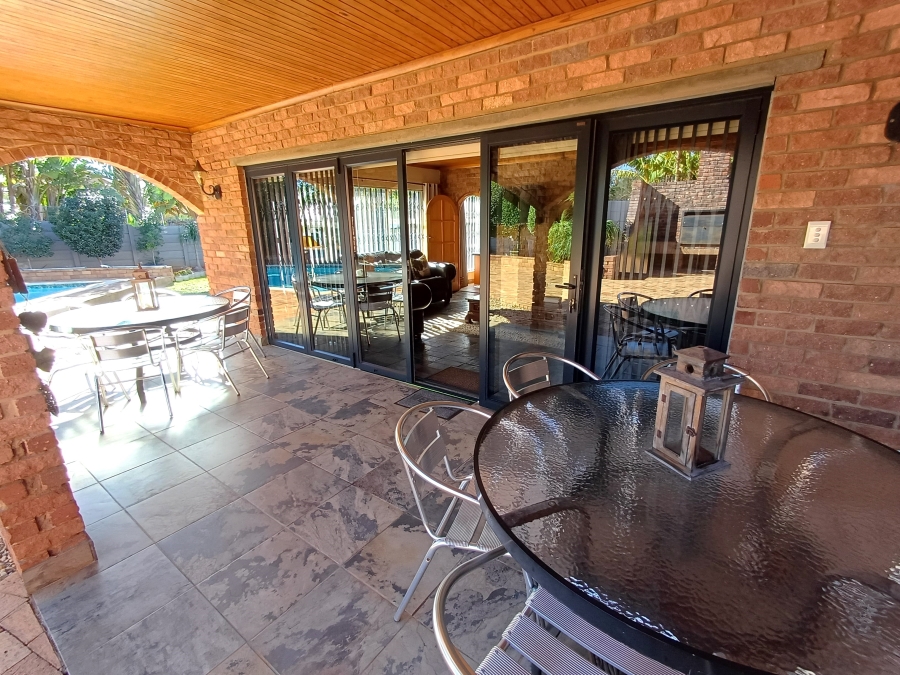 4 Bedroom Property for Sale in Vanes Estate Eastern Cape